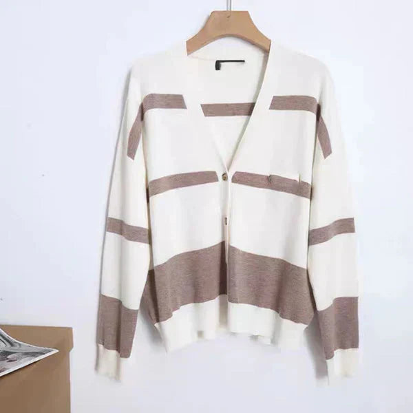 Elegantes strickjacken-set aus wolle für damen – damen