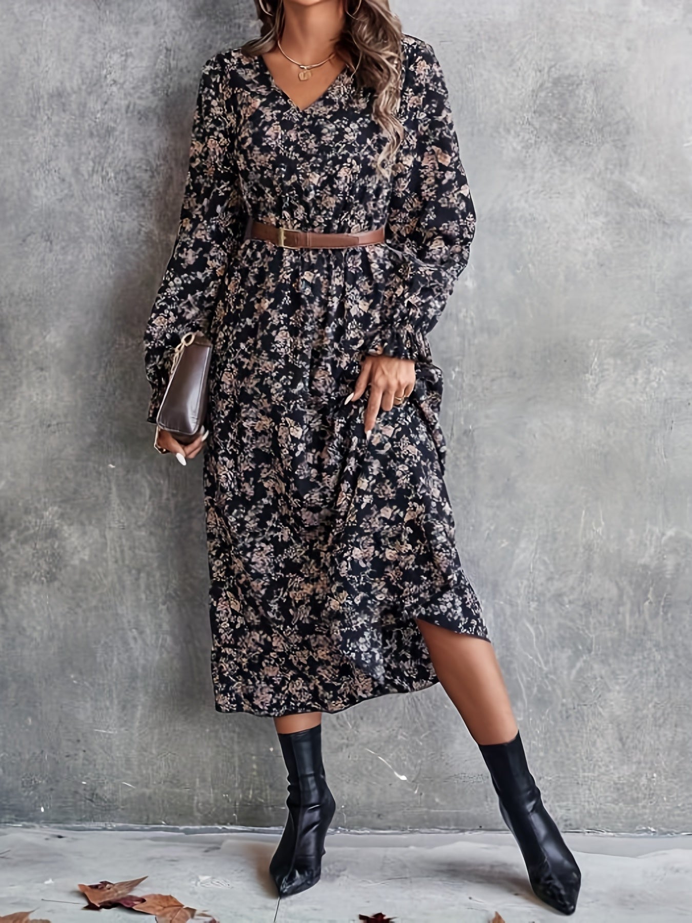 Schwarzes Ditsy Blumenmuster Midi-Kleid - Laura