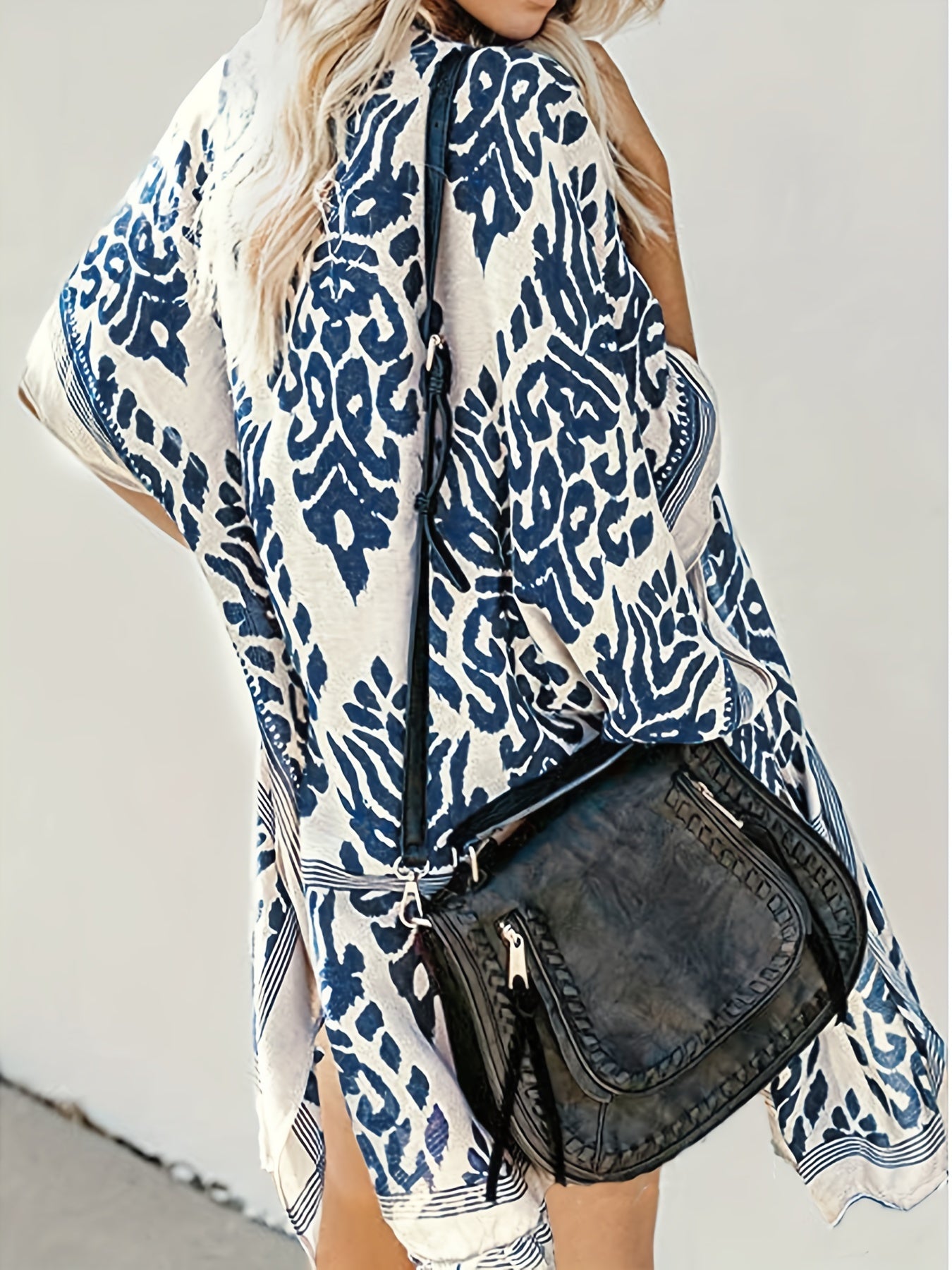 Blau-Weißes Kimono - Isabel