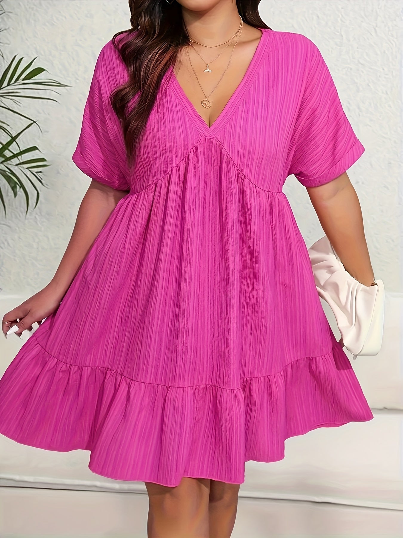 Fuchsiafarbenes Plissee-Kleid- Lena