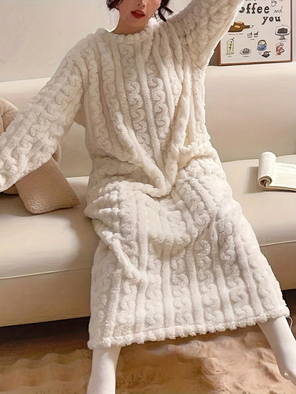 Gemütliches Jacquard-Nachthemd - Einfarbig und Kuschelig