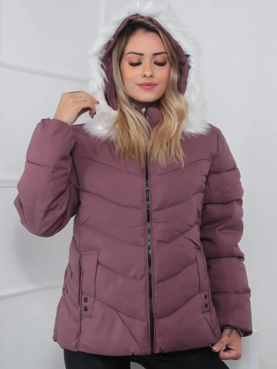 Grüne Steppjacke mit Fellkapuze - Amethyst