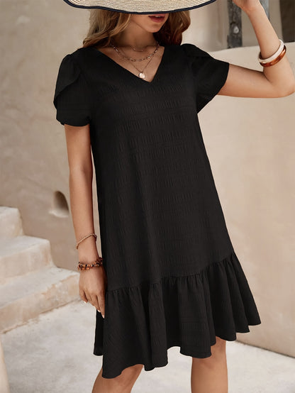 Schwarzes Kleid mit Rüschen - Anna