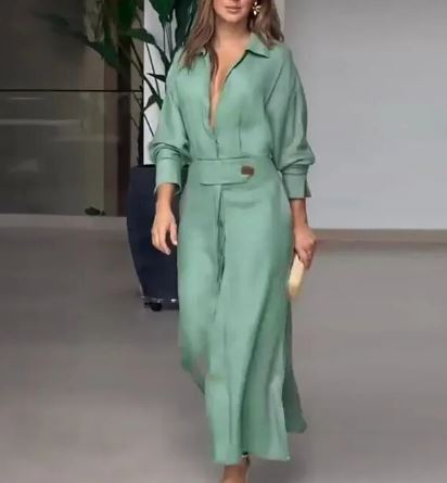 Sophie – Blaues Maxikleid mit Schlitz