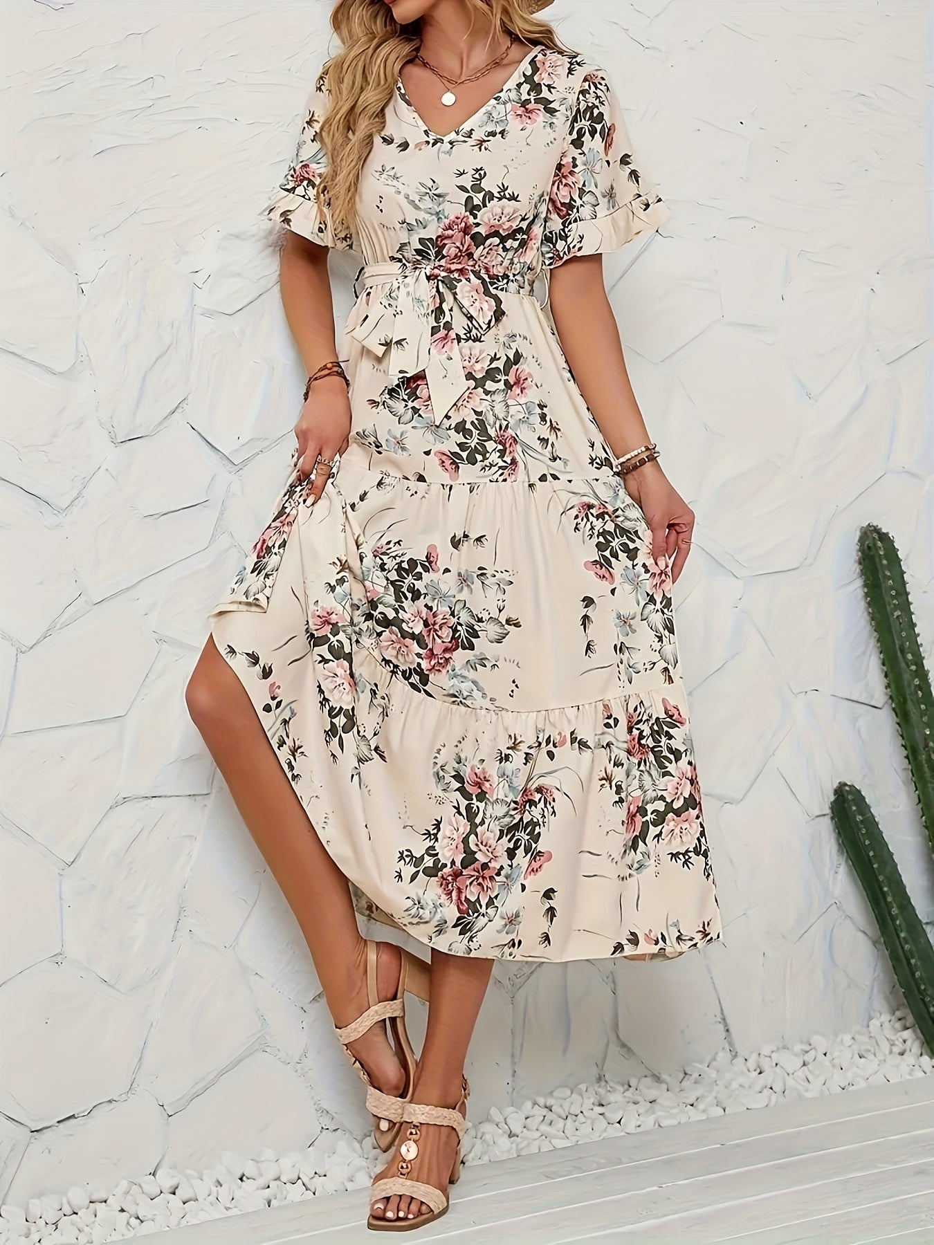 Beiges Blumen Maxikleid - Emilia