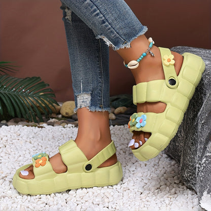 Weiße Blumensandalen – Lara