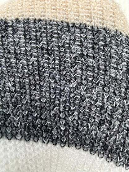 Block Strickkleid mit Flausch-Effekt