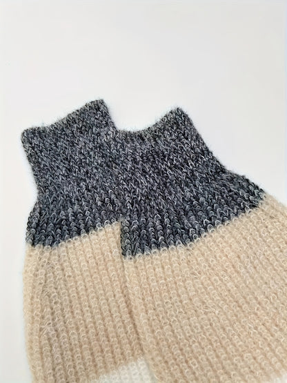 Block Strickkleid mit Flausch-Effekt