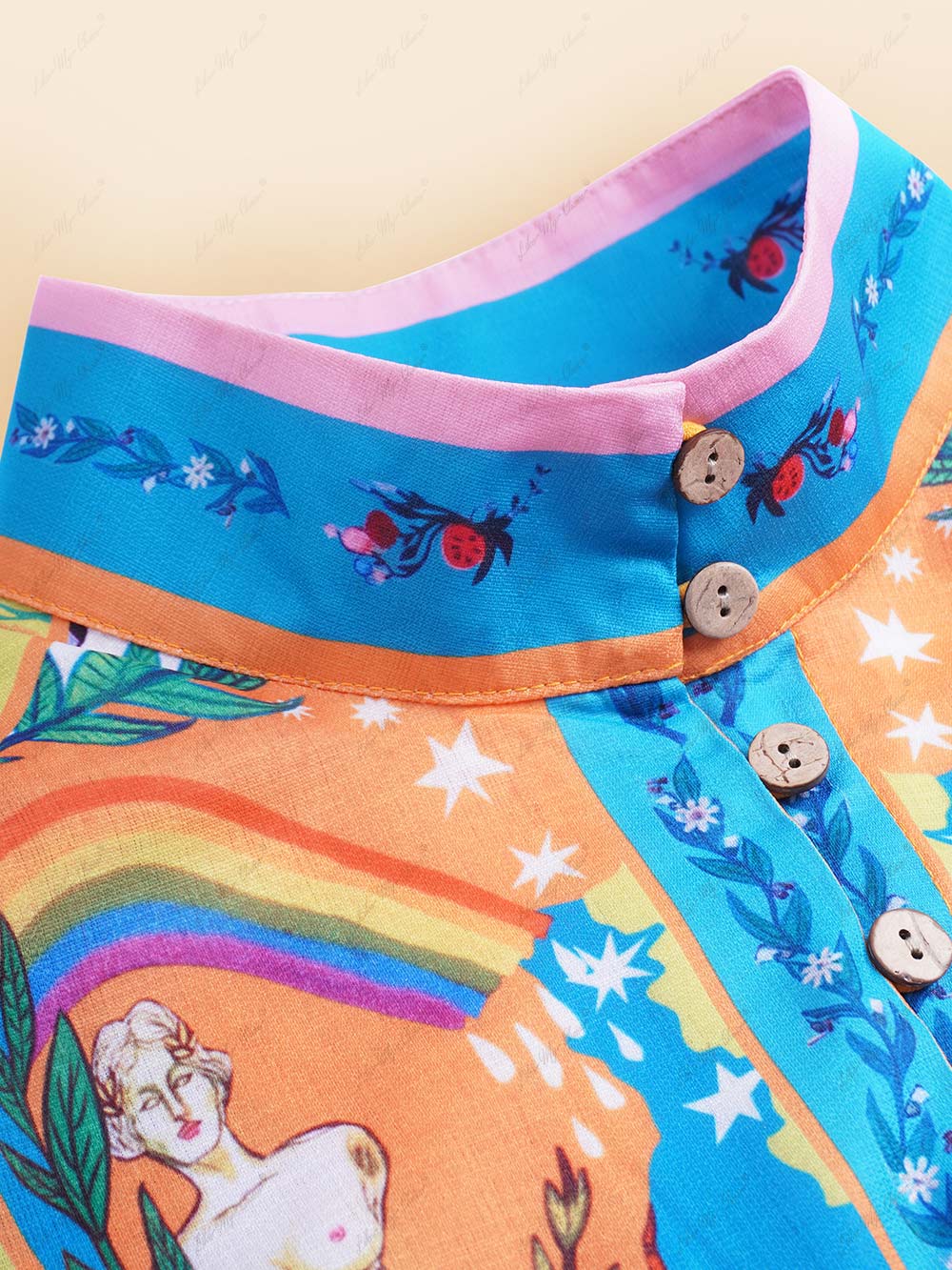 Kunstvoll bedrucktes Kleid in Bunt mit Stehkragen - Marisol