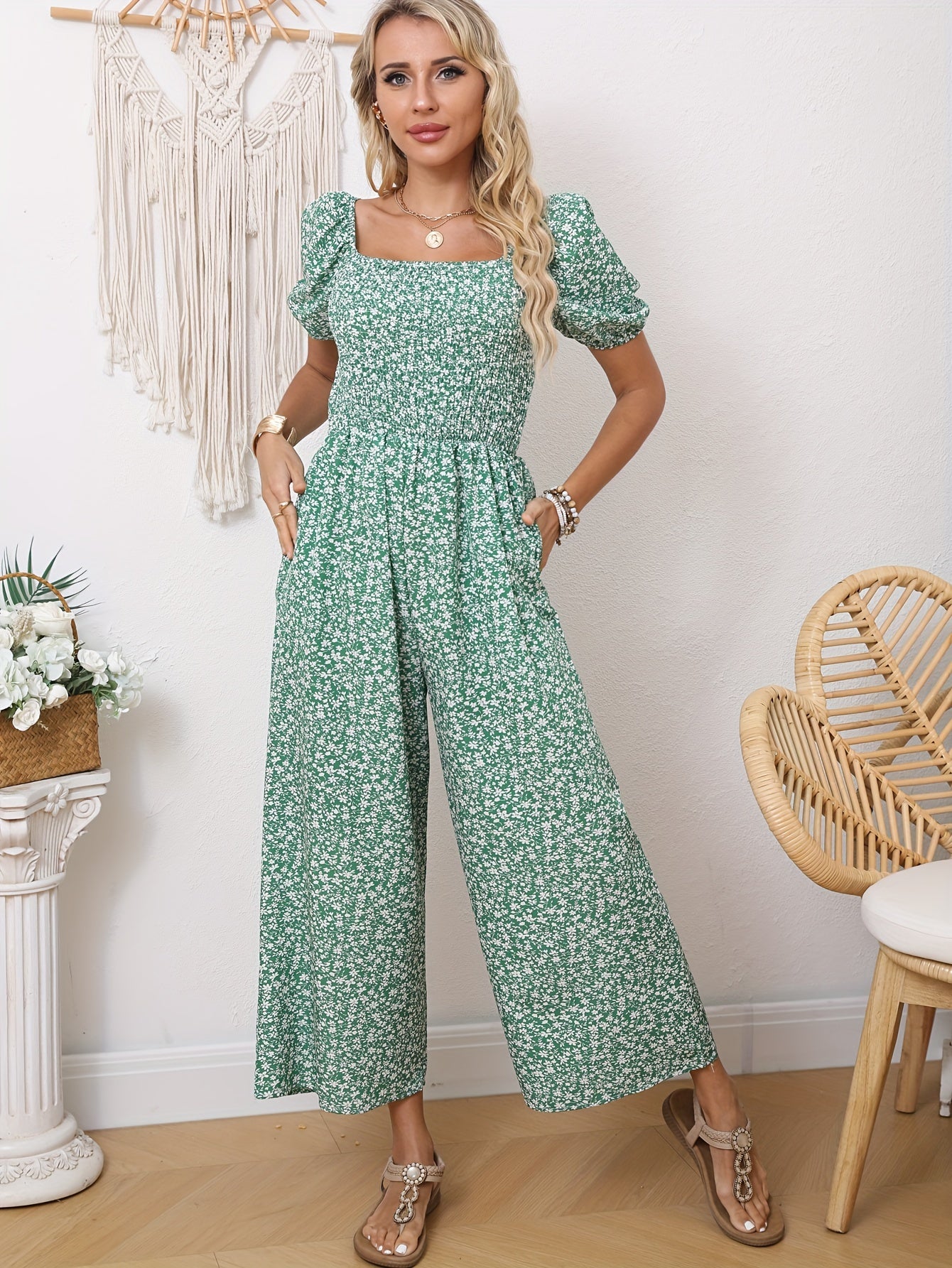 Blauer Blumenjumpsuit - Lina