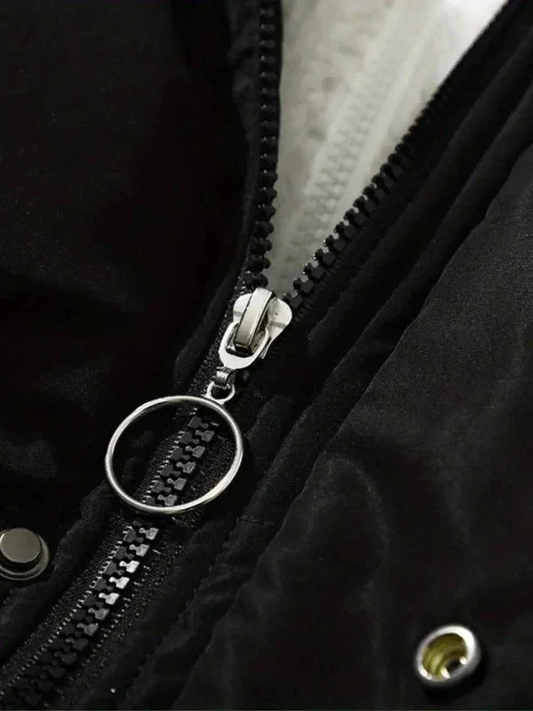 Warme damen-winterjacke mit reißverschluss – wetterfester allrounder