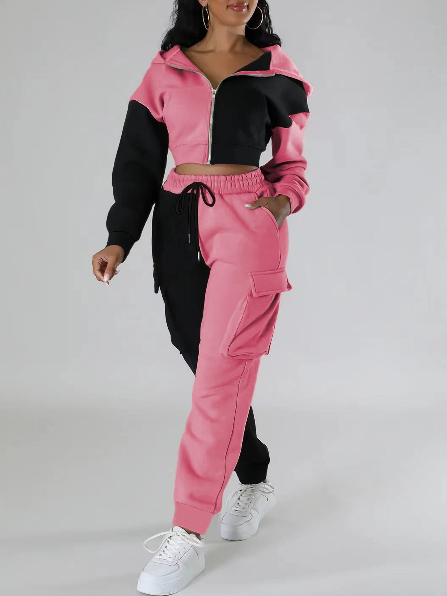 Trendiger Color-Blocking Zweiteiler mit Kapuze