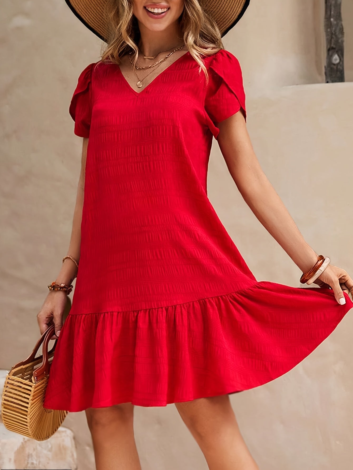 Schwarzes Kleid mit Rüschen - Anna