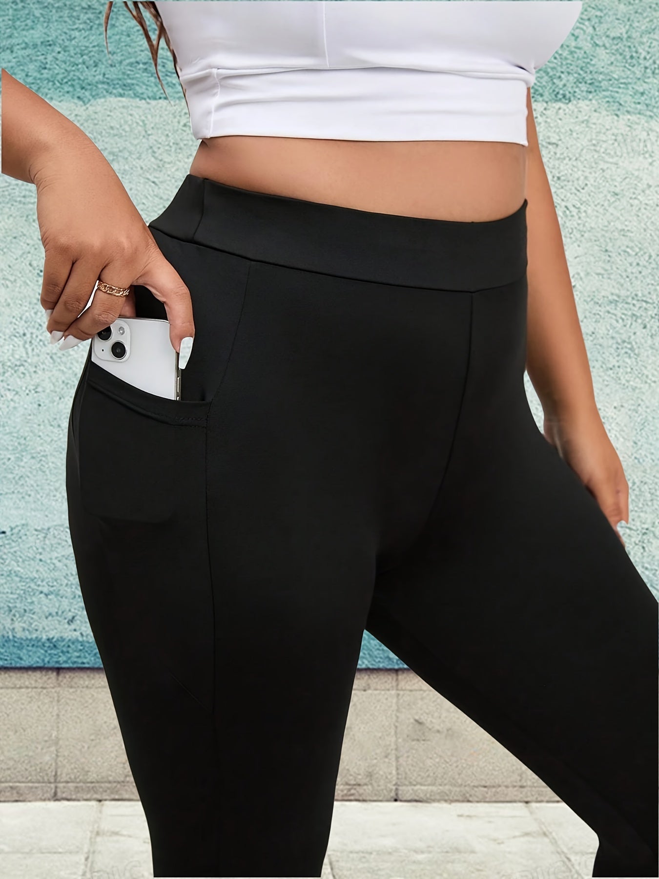 Plus Size Leggings mit Taschen - Schwarz