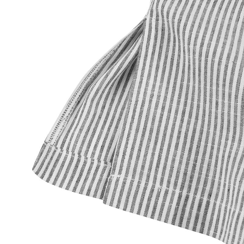 Luftiges maxikleid im streifen-look: elegante länge, luftige ärmel