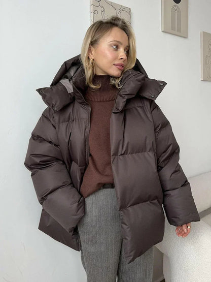 Jana – gepolsterte baumwolljacke mit kapuze und kurzer passform