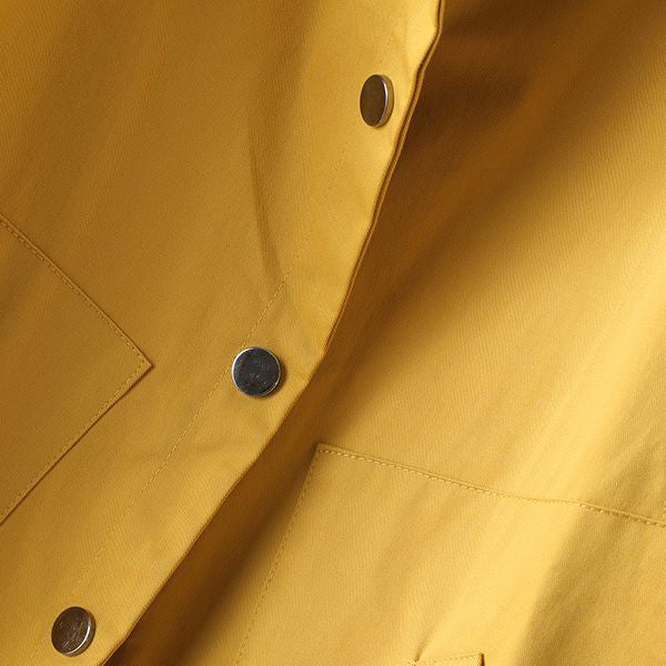 Modischer Windbreaker in leuchtendem Gelb