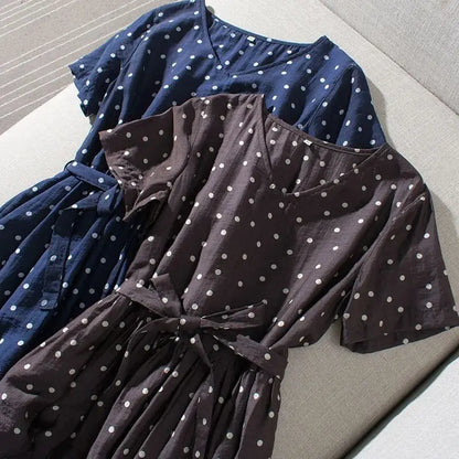 Annika - Marineblaues Pünktchenkleid