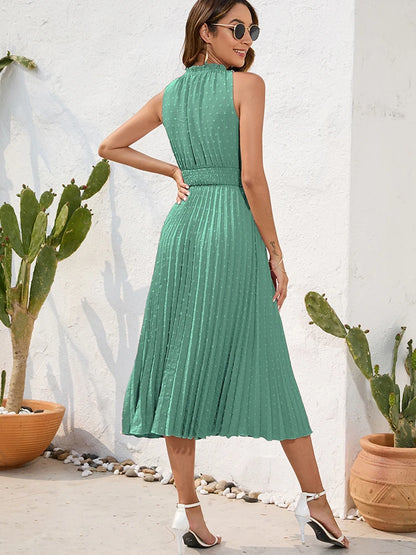 Carla - Schwarzes Plisseekleid mit Halterneck