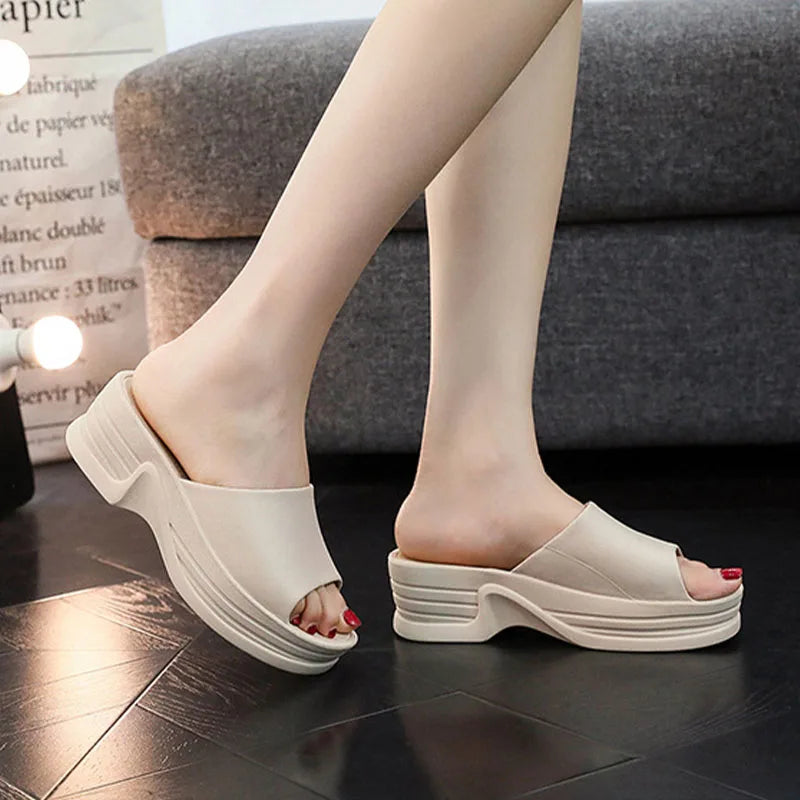 Eva - Trendige Damen-Pantoletten Beige