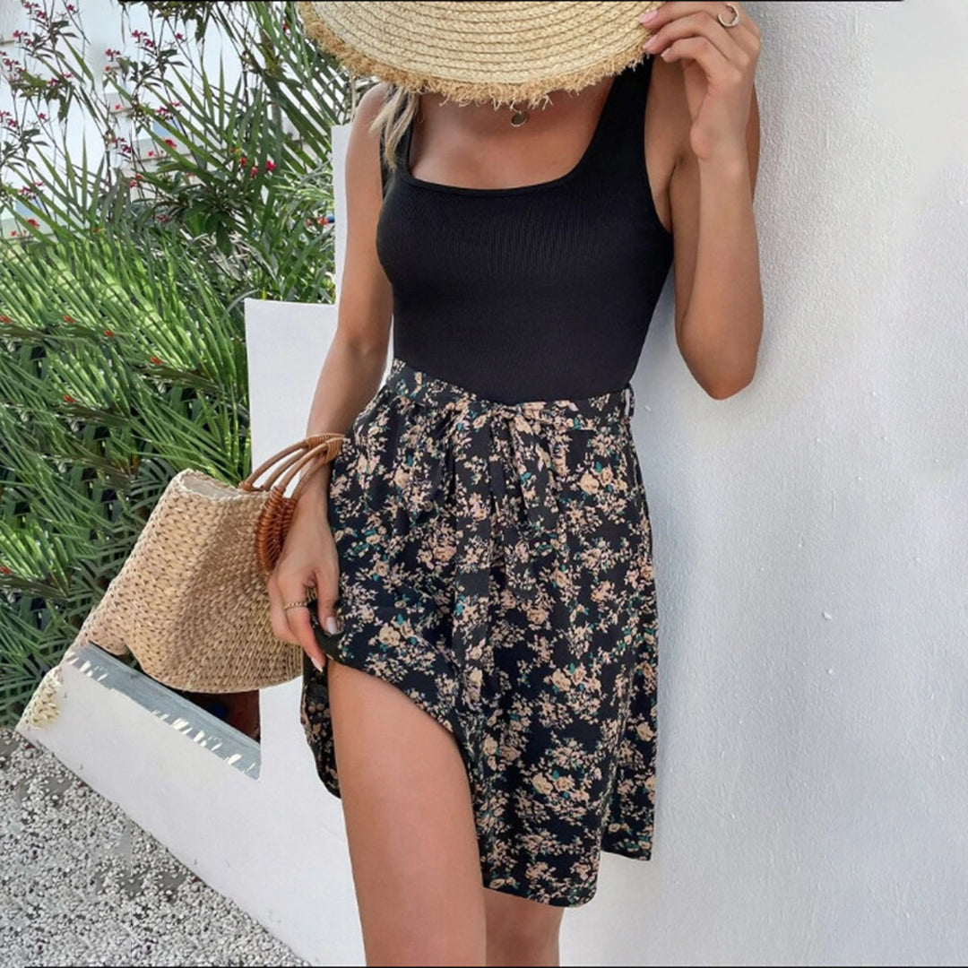 Olivia - Schwarzes Blumen-Sommerkleid