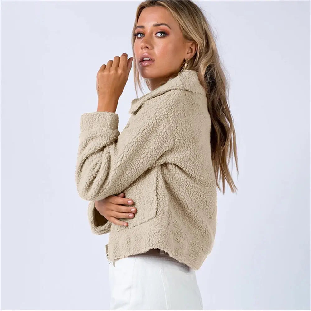 Kuschelige Sherpa-Bomberjacke für Damen