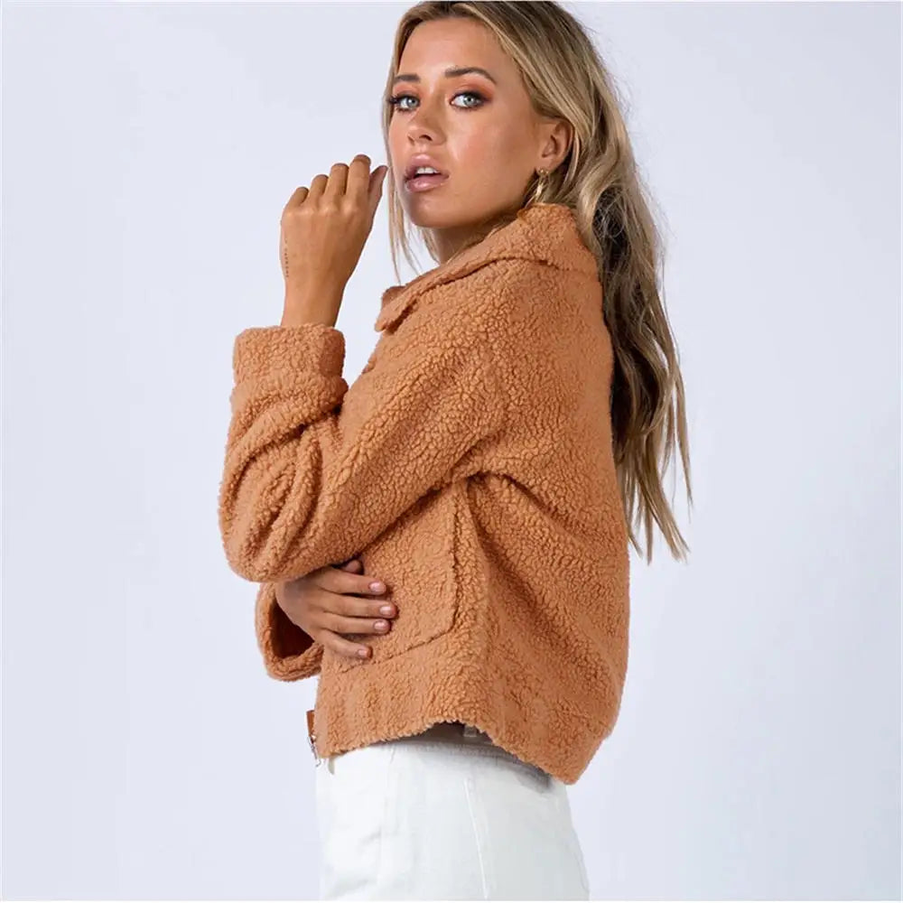 Kuschelige Sherpa-Bomberjacke für Damen