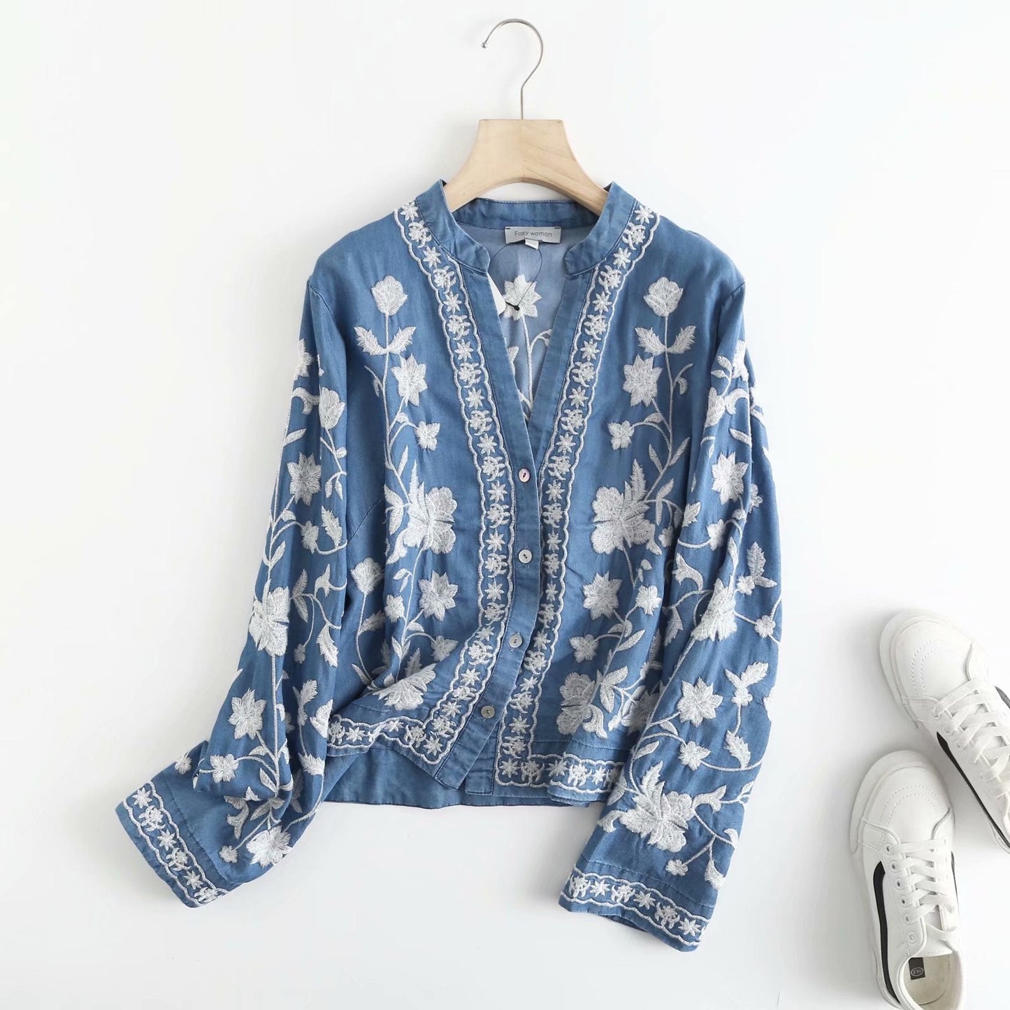 Denim Florale Stickerei-Jacke