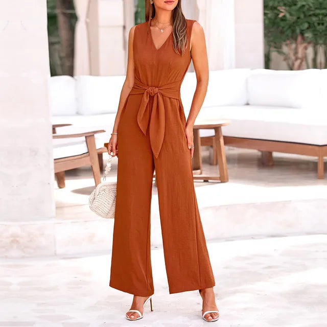Schwarzer Jumpsuit mit Bindegürtel - Lena