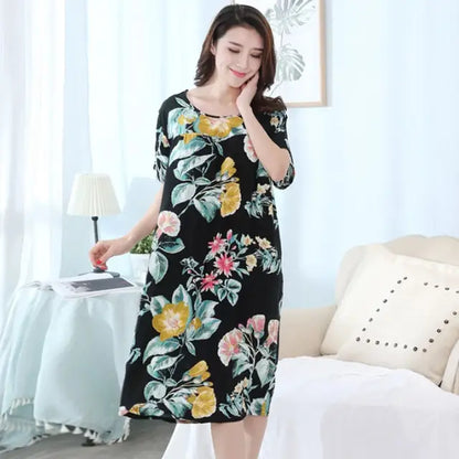 Eva - Rosa Trendiges Nachthemd mit Print