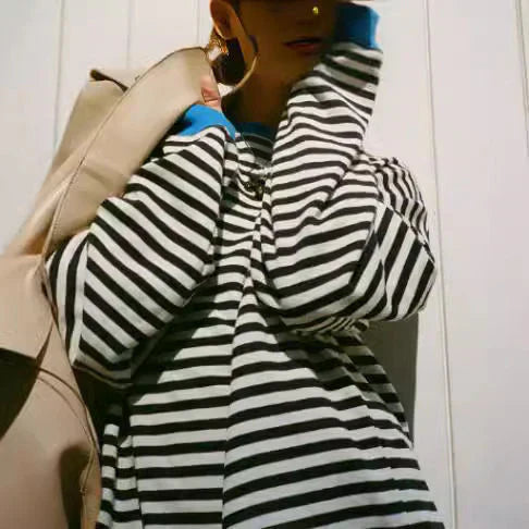 Übergroßes gestreiftes sweatshirt für damen