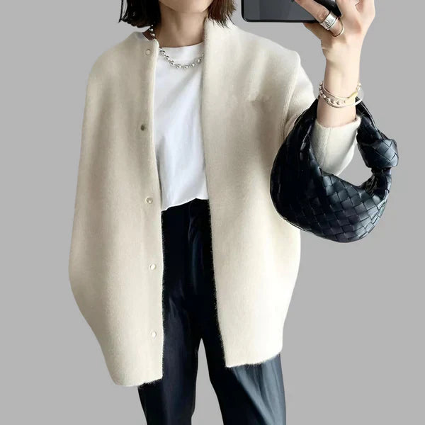 Oversize-strickjacke mit knöpfen für damen – damen