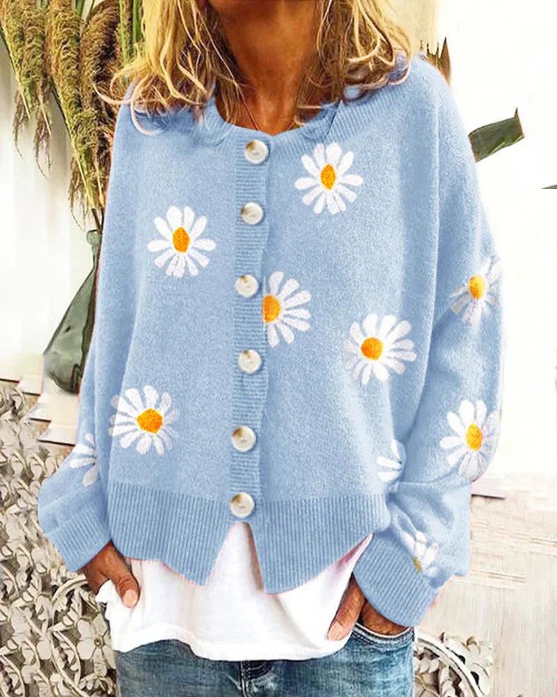 Damen-strickjacke mit langen armeln und blumenmuster – ein feminines kleidungsstück für die ubergangszeit