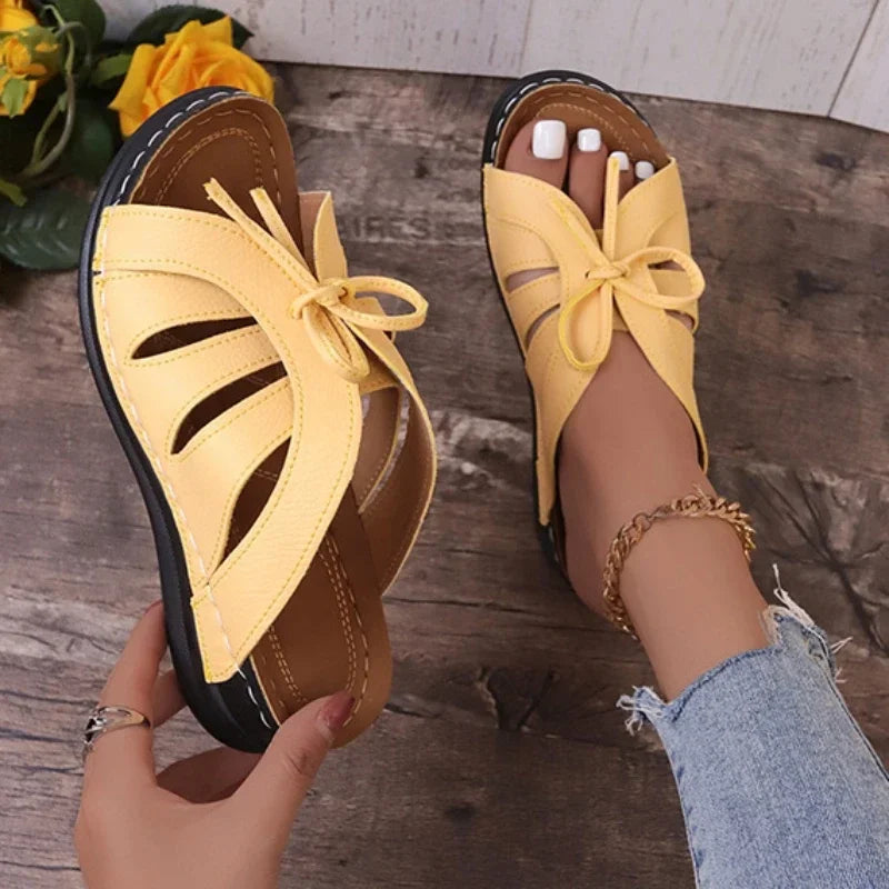 Julia - Weiße Schnürsandalen