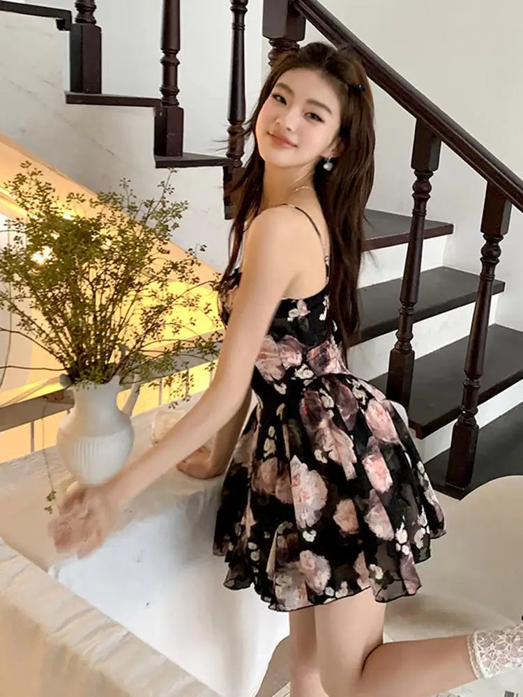 Schwarzes trägerloses Cocktailkleid mit Blumenmuster - Sofia