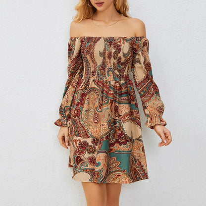 Beiges schulterfreies Minikleid mit Paisley-Muster - Sophia