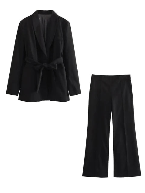 Weißer Eleganz Anzug - Victoria