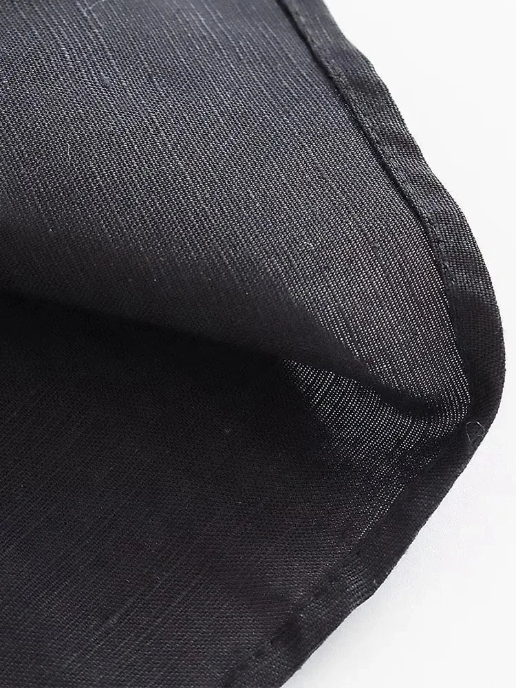 Schwarzes langes Kleid mit tiefem Ausschnitt - Marina