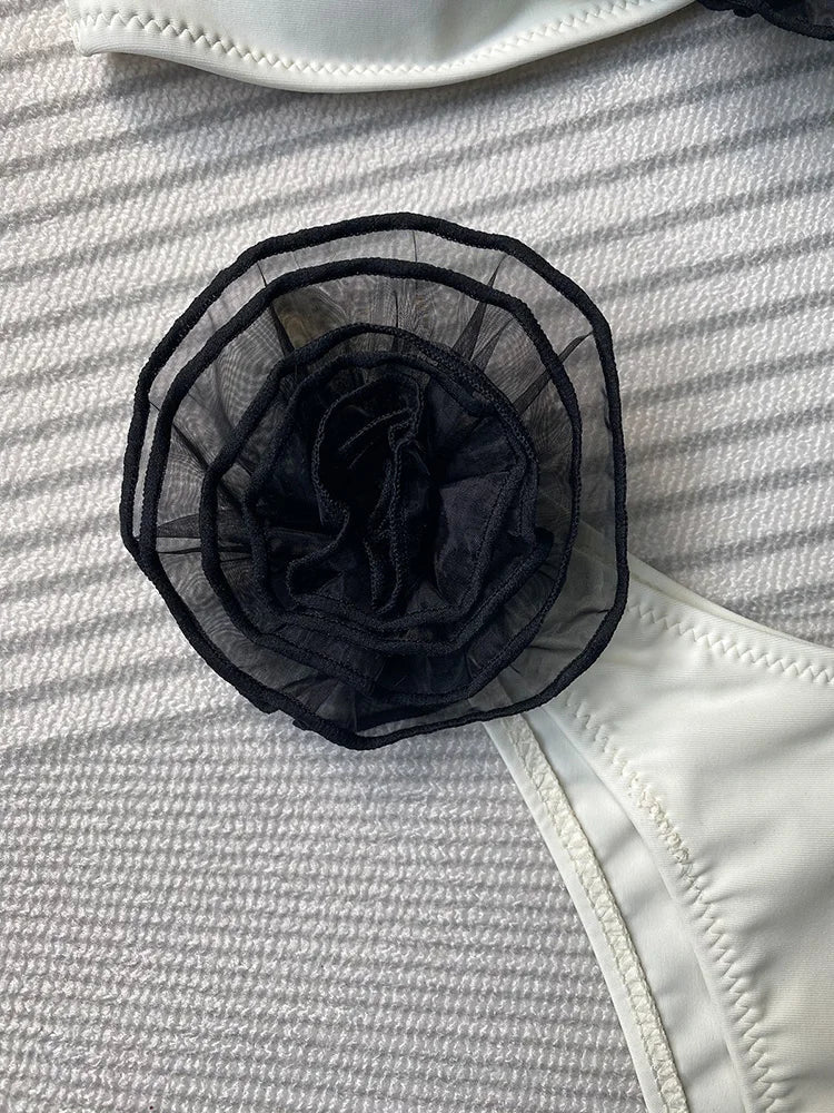 Gestreifter Bikini Rosendetail - Julia