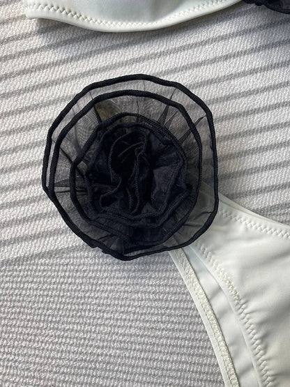 Gestreifter Bikini Rosendetail - Julia