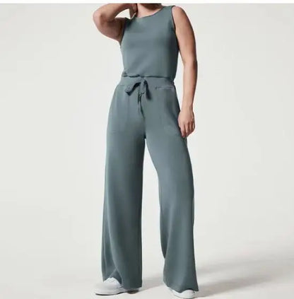 Beiger Jumpsuit mit Kordelzug - Ella