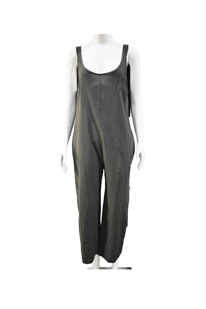 Rückenfreier Jumpsuit mit Taschen und Kordelträgern