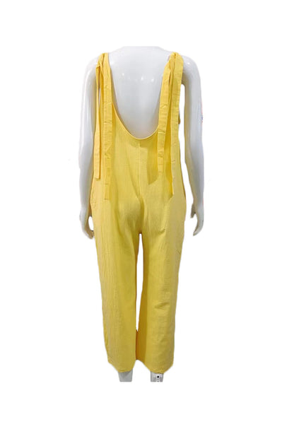 Rückenfreier Jumpsuit mit Taschen und Kordelträgern