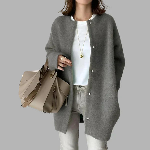 Oversize-strickjacke mit knöpfen für damen – damen