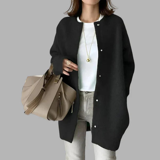 Oversize-strickjacke mit knöpfen für damen – damen