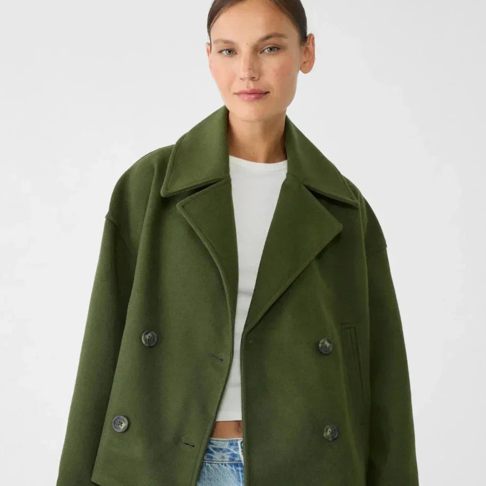 Schicke, kurze, doppelreihige freizeitjacke für damen