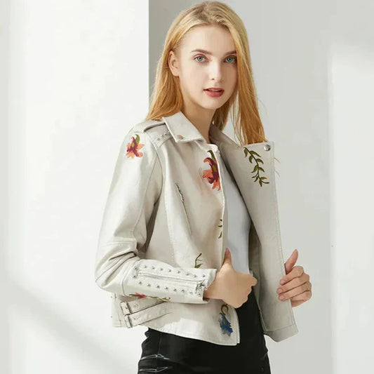 Lederjacke für damen mit blumenstickerei und nieten – damen