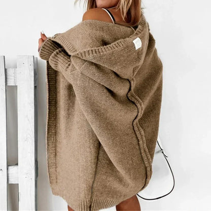 Langer, farblich abgesetzter strickcardigan für damen