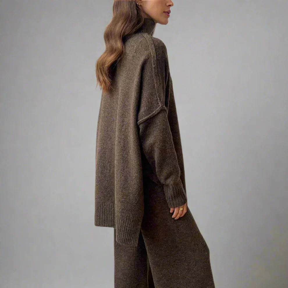 Gemütliches strick-rollkragen-set für damen