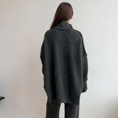 Gemütliches strick-rollkragen-set für damen